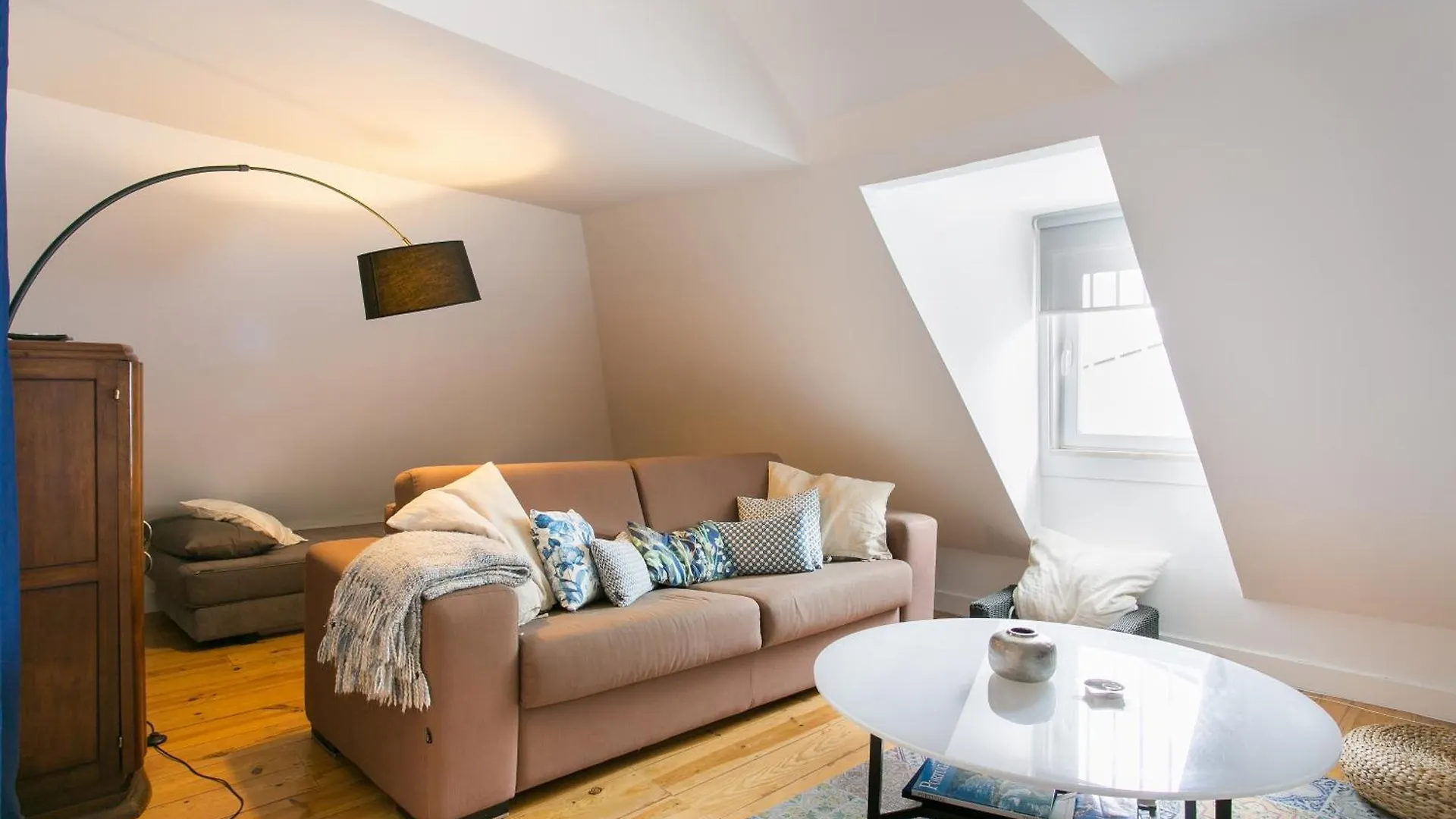 Loft Bairro Alto Apartment Lisbon